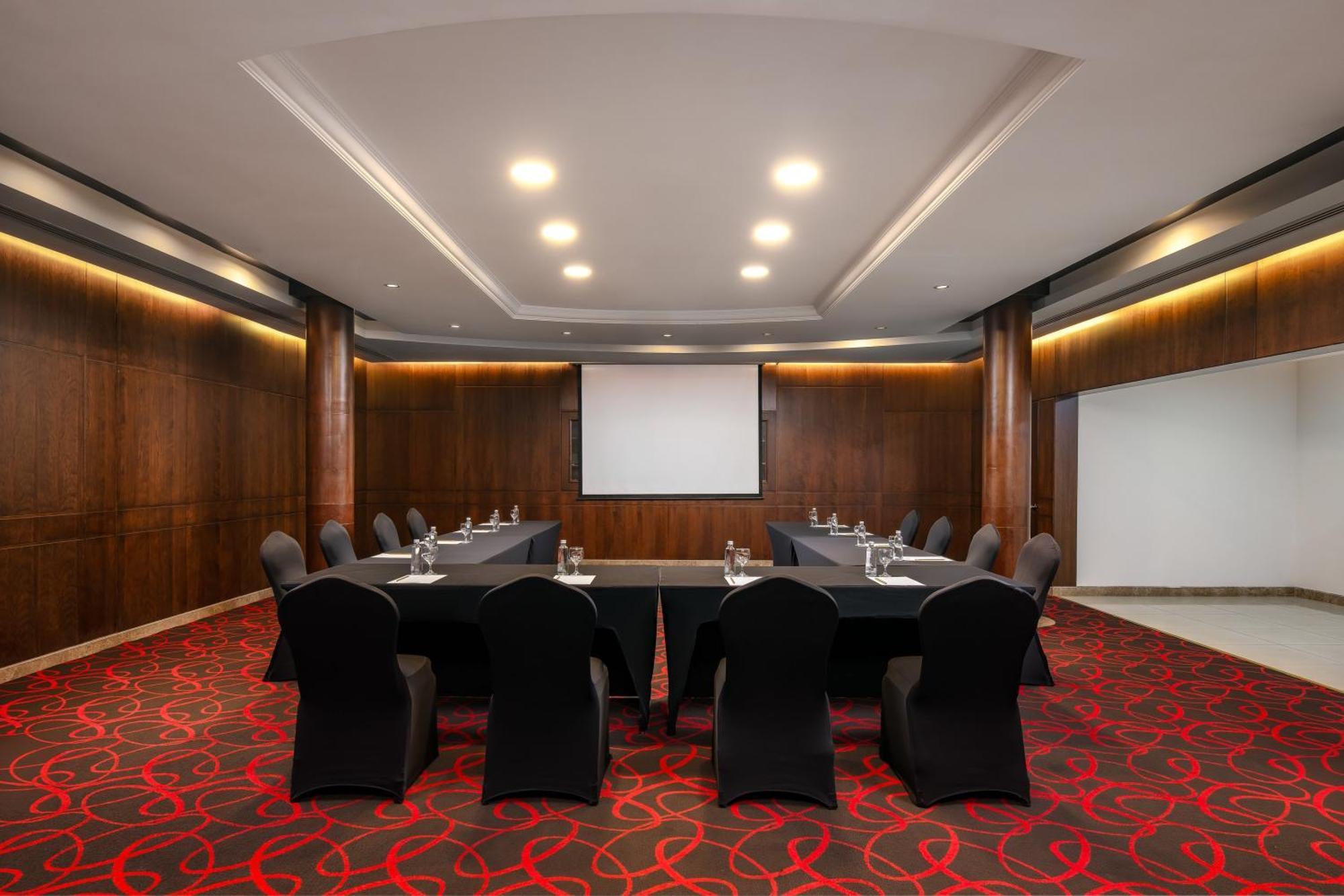 Carlton Al Moaibed Hotel Dammam Exterior foto Meeting room