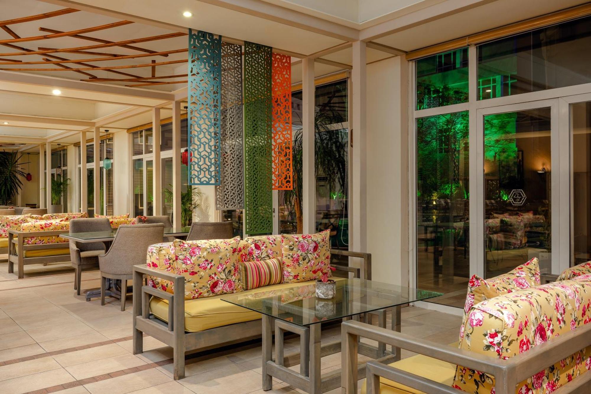 Carlton Al Moaibed Hotel Dammam Exterior foto The lobby
