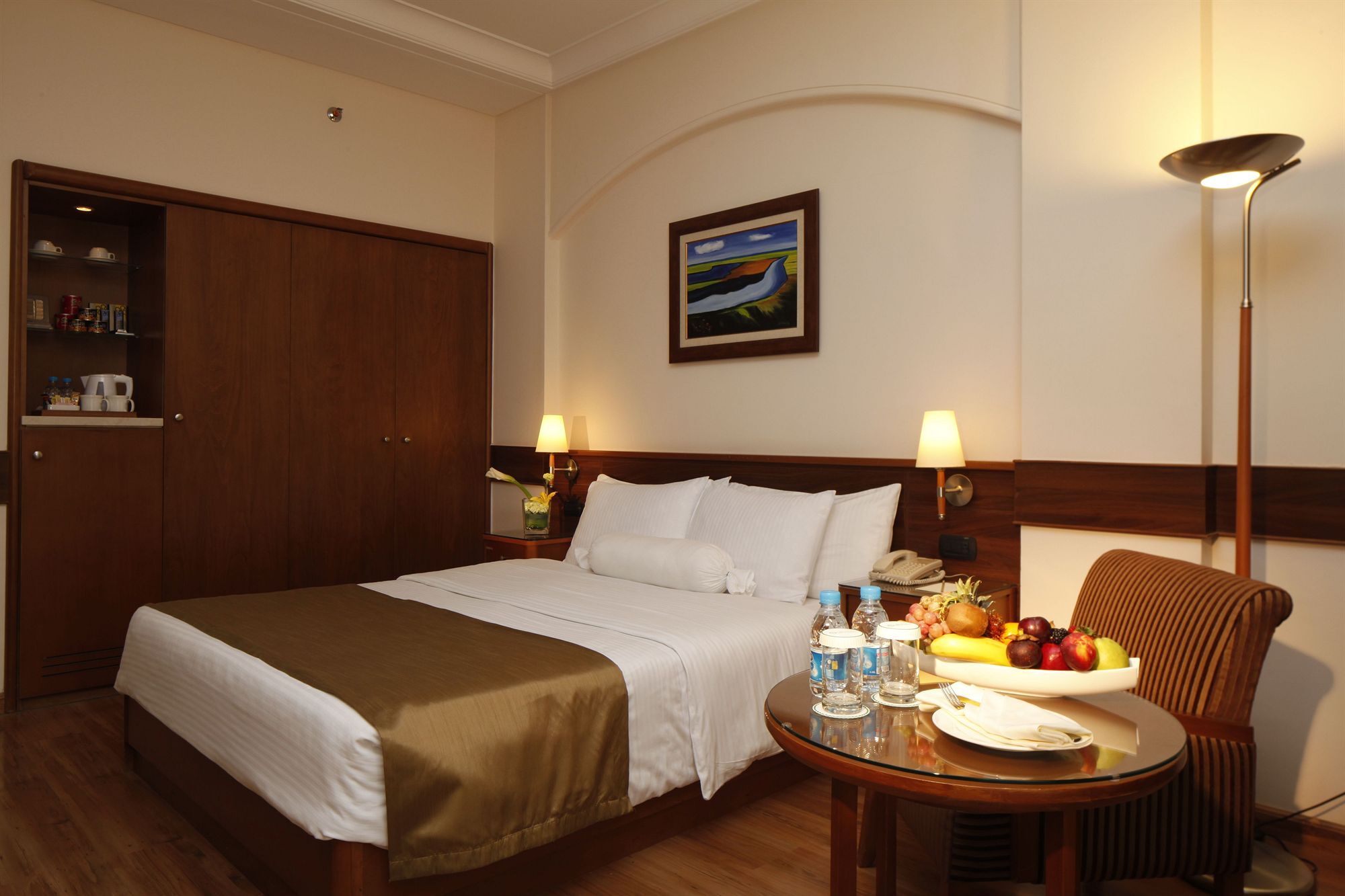 Carlton Al Moaibed Hotel Dammam Exterior foto A room at the hotel